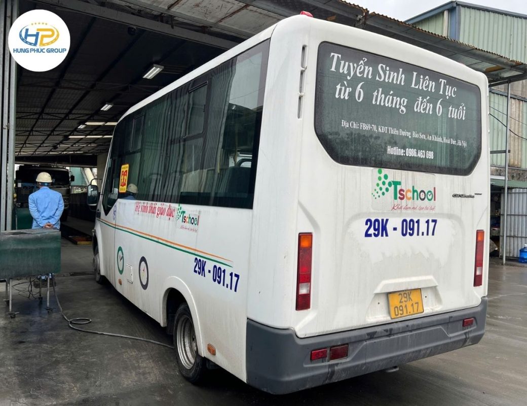 Xe đưa đón học sinh của Hưng Phúc