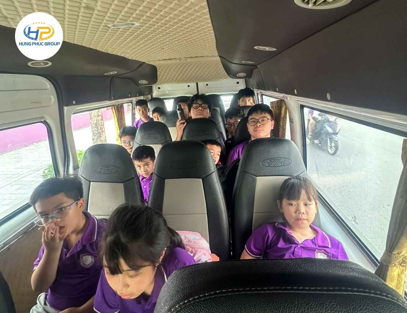 dịch vụ đưa đón học sinh 