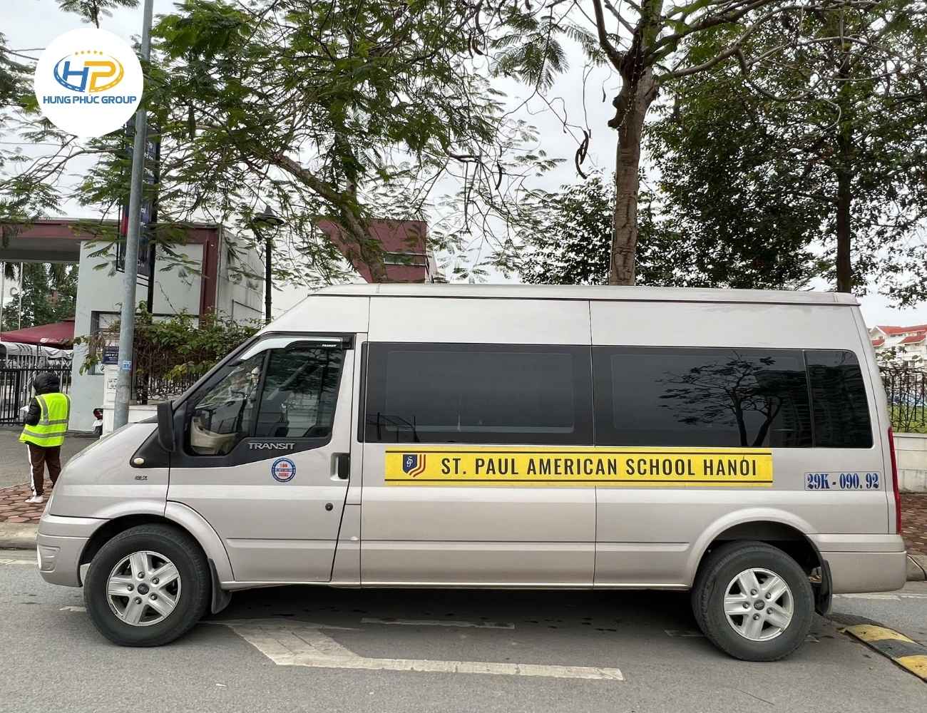 Xe đưa đón riêng